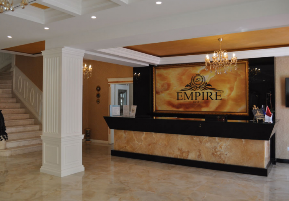 Empire 4*