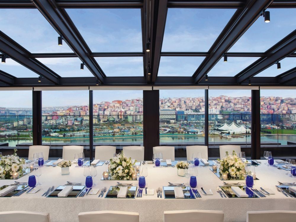 Movenpick Hotel Istanbul Golden Horn 5*