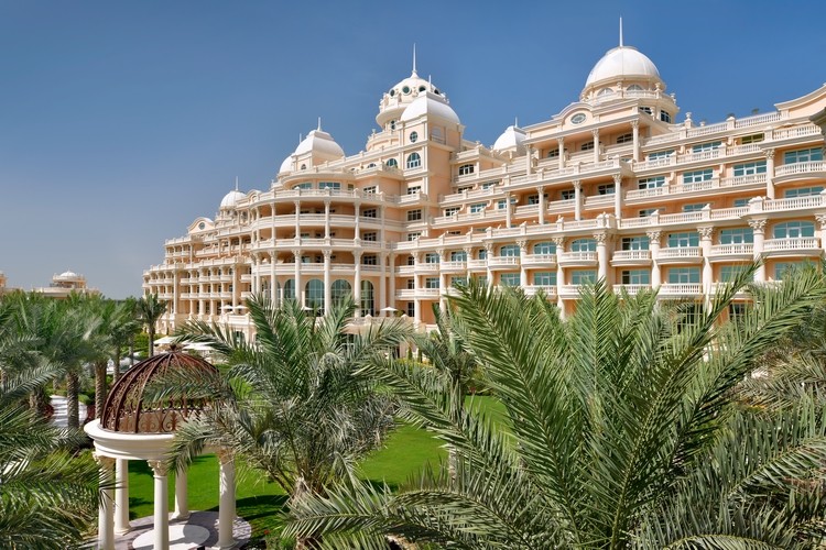 Raffles The Palm Dubai 5*