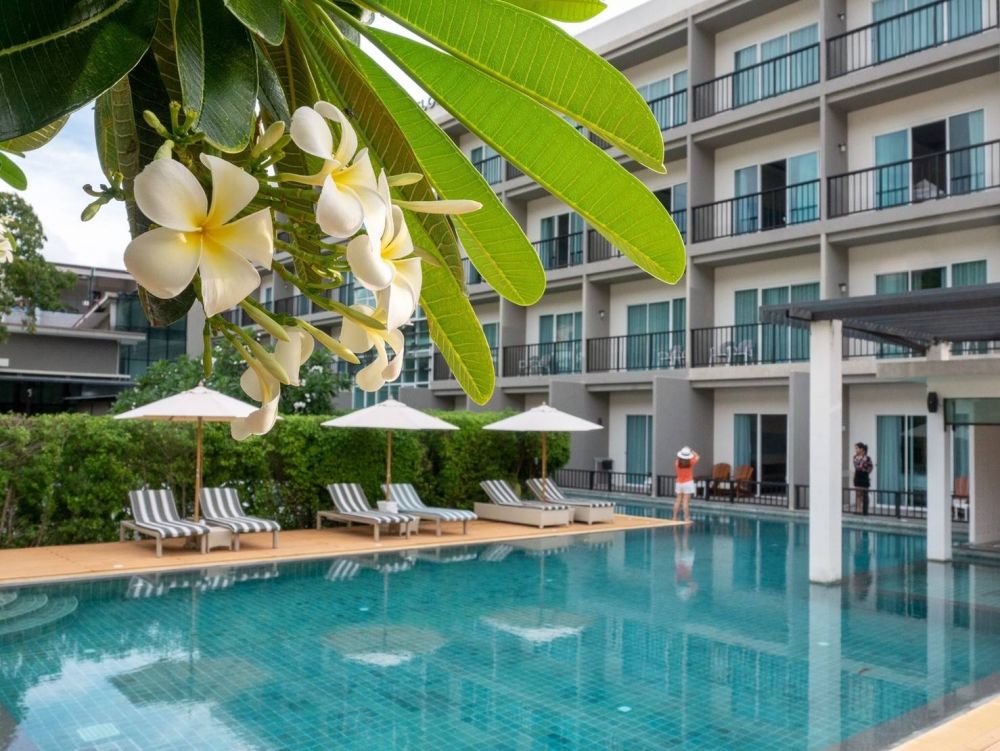 The Melody Phuket 4*