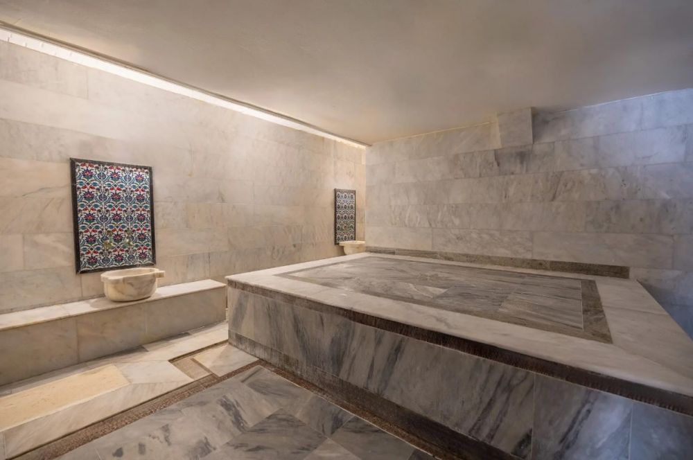Sentinus Hotel 4*