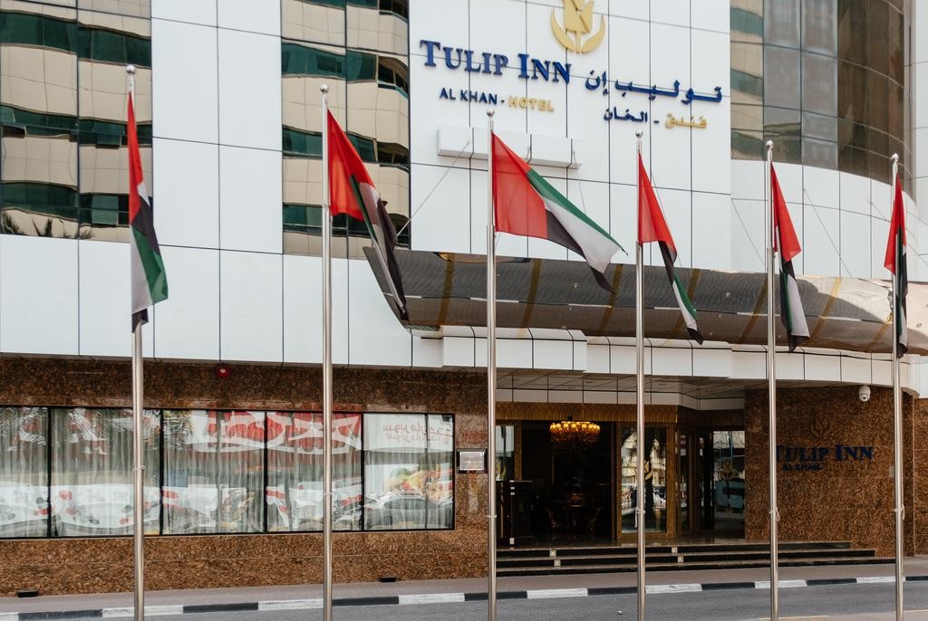 Crystal Plaza Al Majaz (ex. Tulip Inn Al Khan) 4*