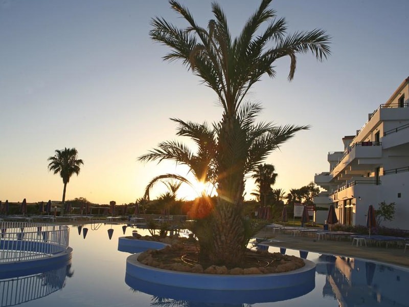 Corallia Beach Hotel Apartments 3*