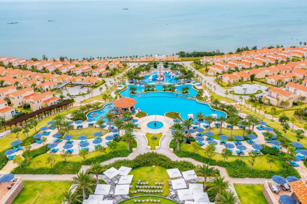 Centara Mirage Resort Mui Ne 4*