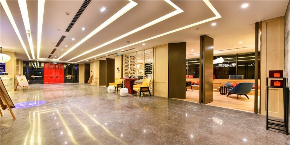 Atour Hotel Beijing Financial Street 4*