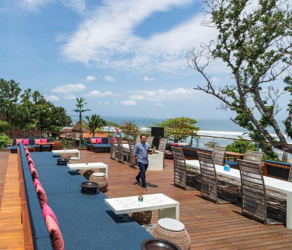 Hotel Indigo Bali Seminyak Beach 5*