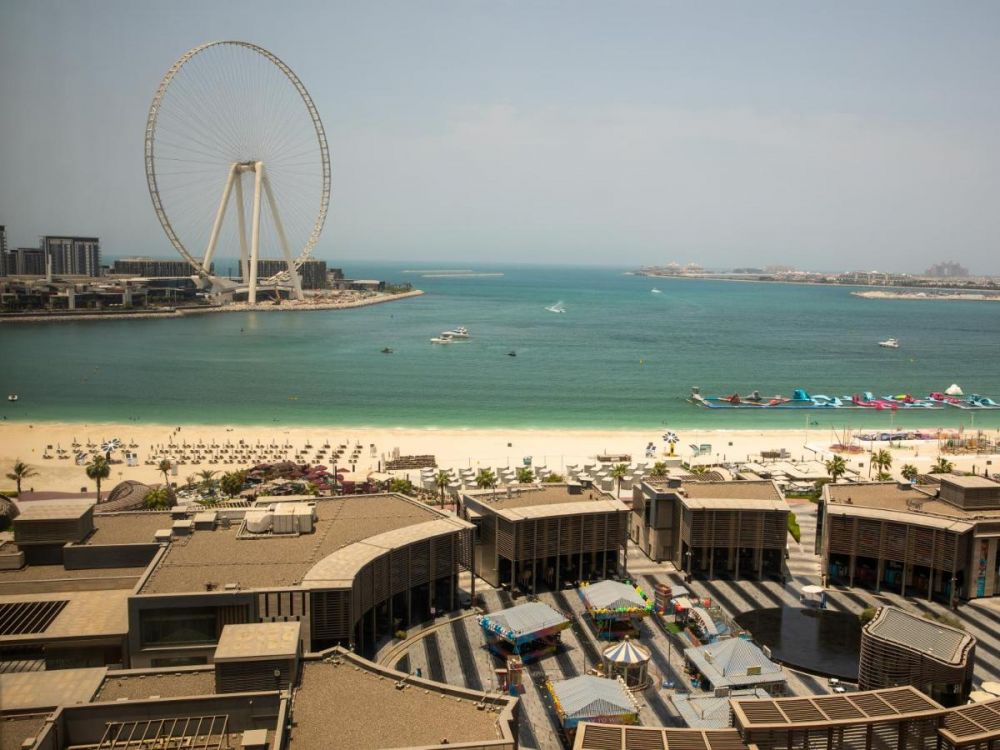 Roda Amwaj Suites 