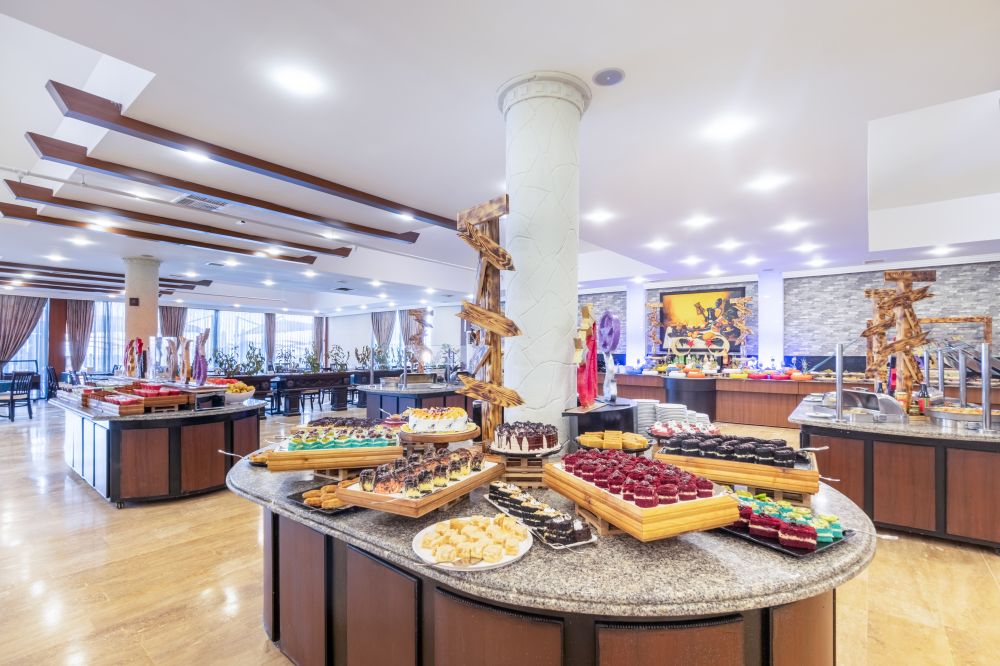 Taluyka Sunset Beach Hotel 4*