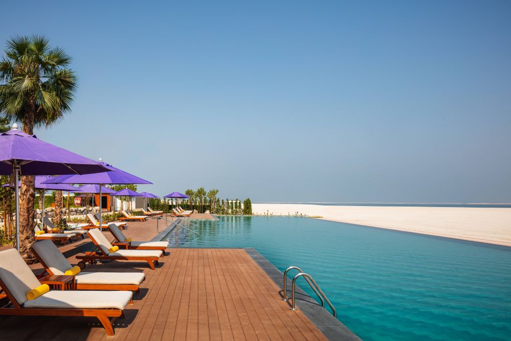 Centara Mirage Beach Resort Dubai 4*