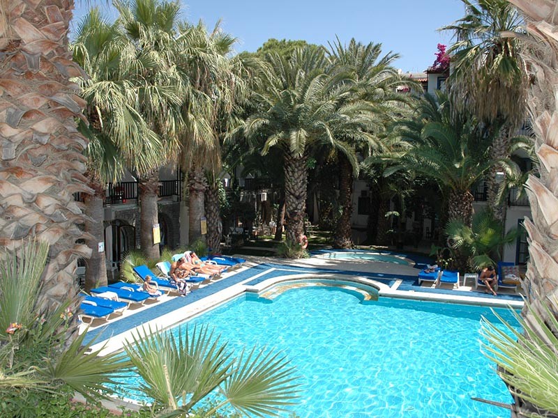 Sami Beach Hotel 3*