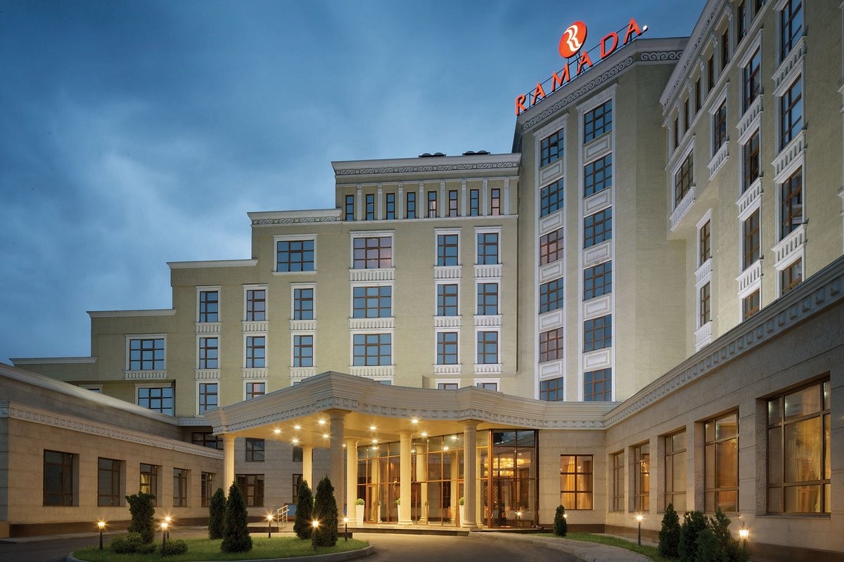 Ramada By Wyndham Almaty 4*