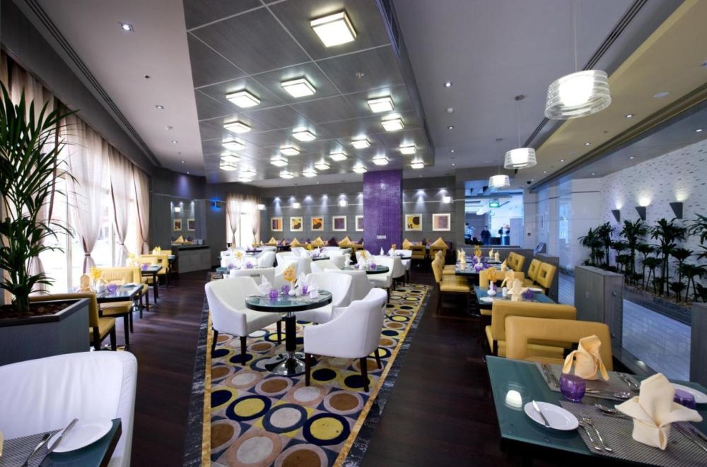 Time Grand Plaza Hotel Dubai 4*