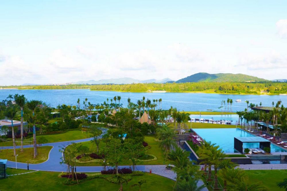DoubleTree by Hilton Hainan Xinglong Lakeside 5*
