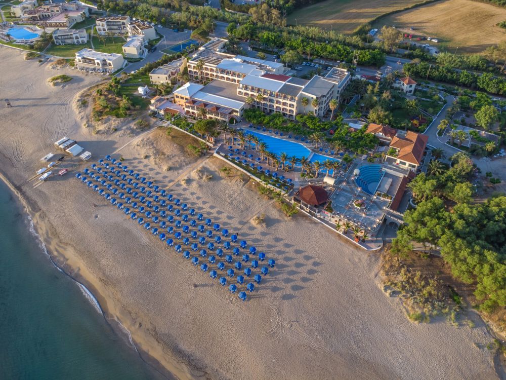 Mare Monte Beach Hotel 4*