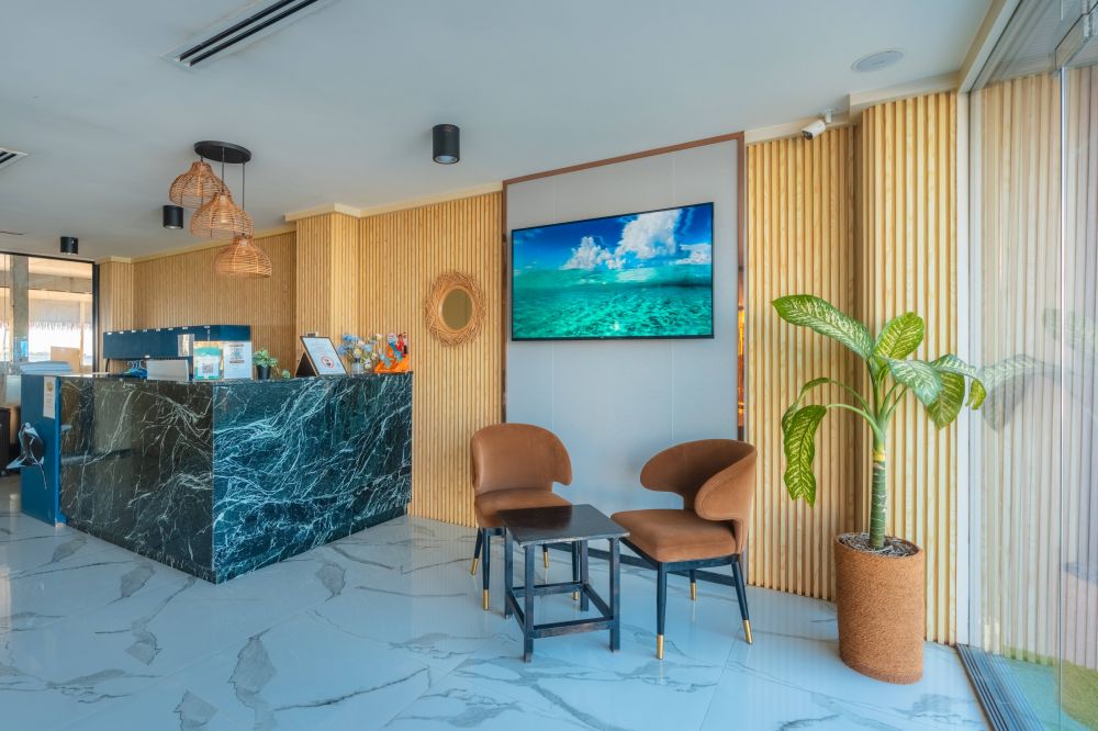 Swarn by Hawks Hotels (ex. Clarks Exotica Kamadhoo Maldives) 4*