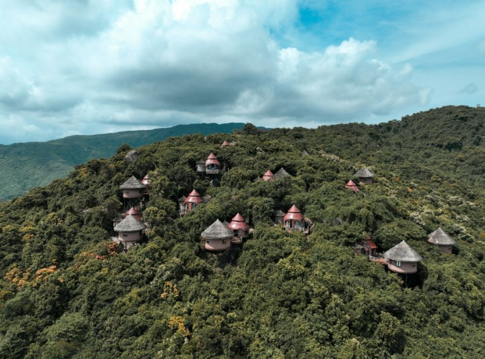 Yalong Bay Earthly Paradise Birds Nest Resort 5*