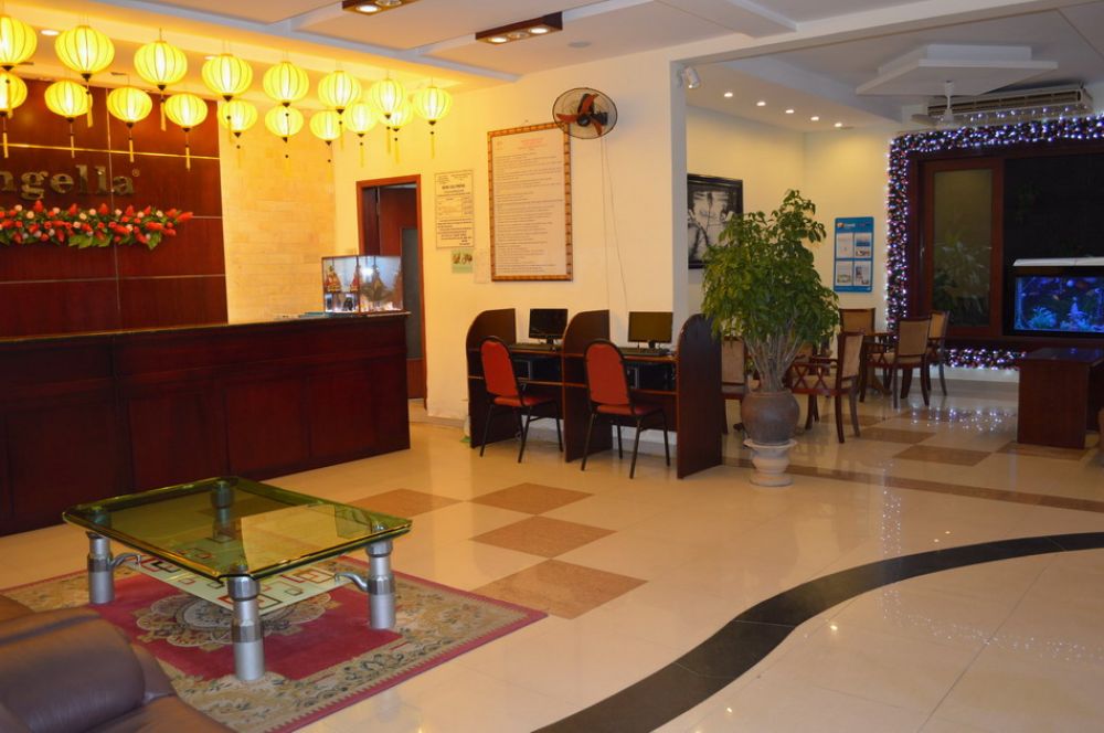 Angella Hotel 3*