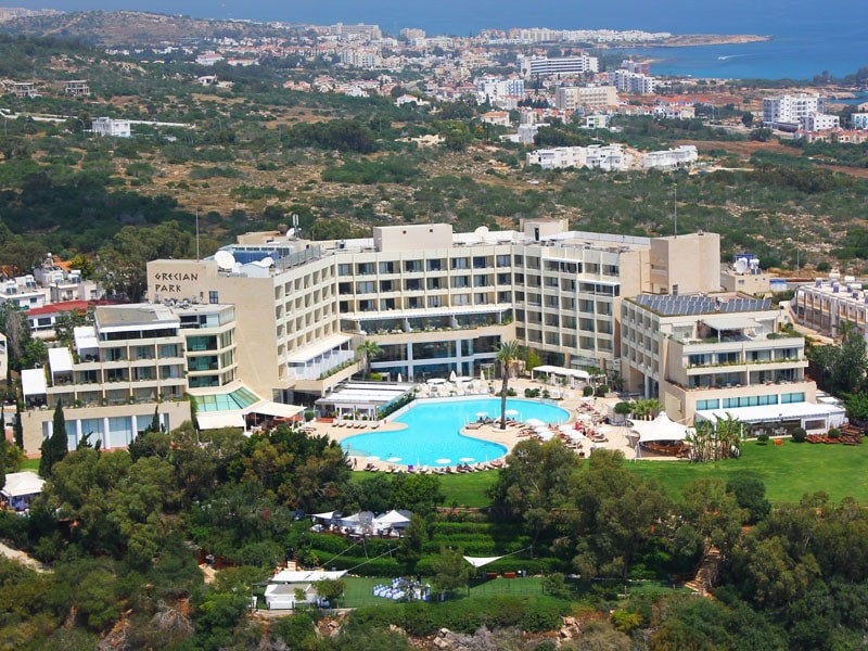 Grecian Park Hotel 5*