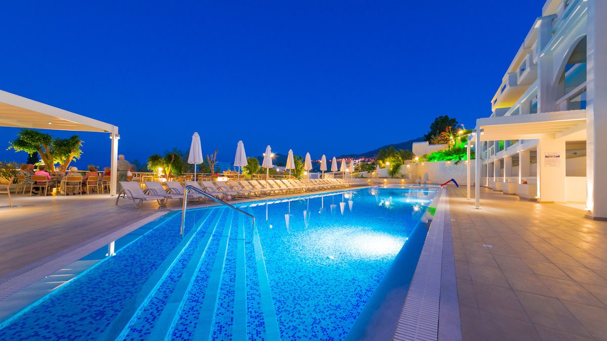 Lindos White Hotel and Suites 4*