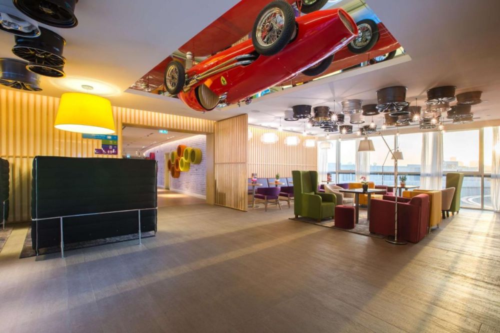 Park inn by Radisson Dubai Motor City 4*