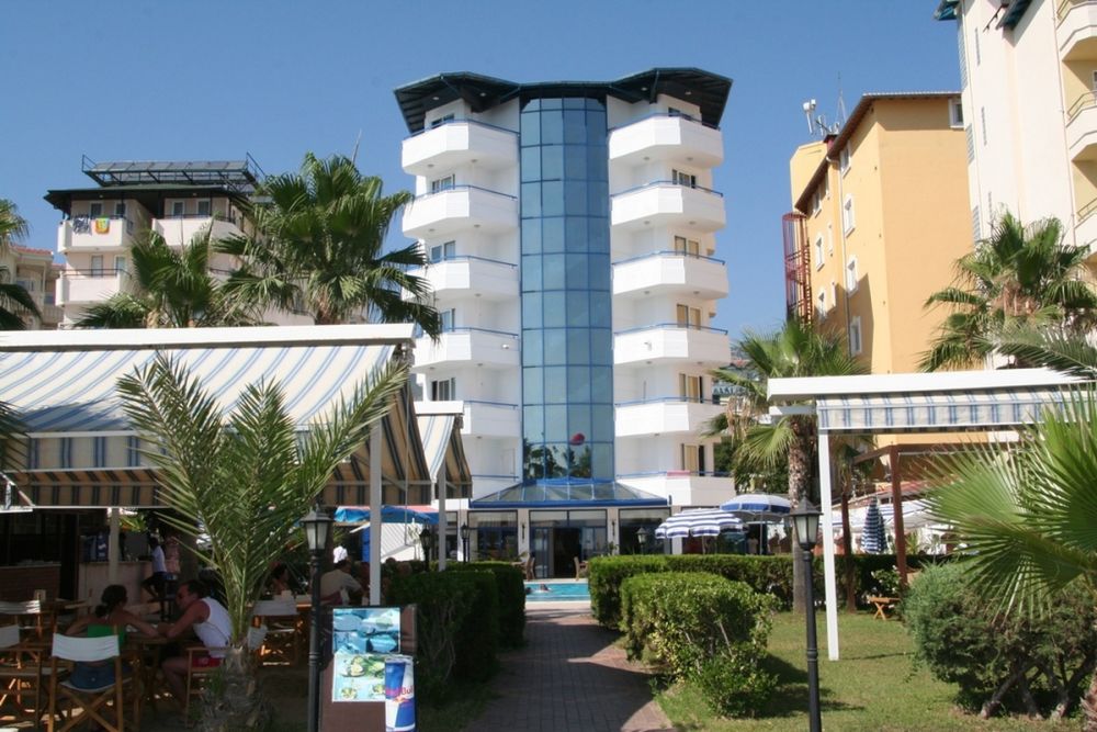 Elysee Beach Hotel 3*