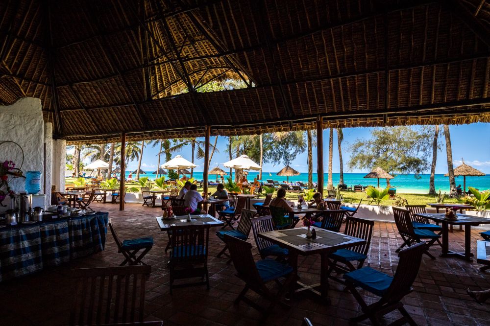 Diani Sea Lodge 3*