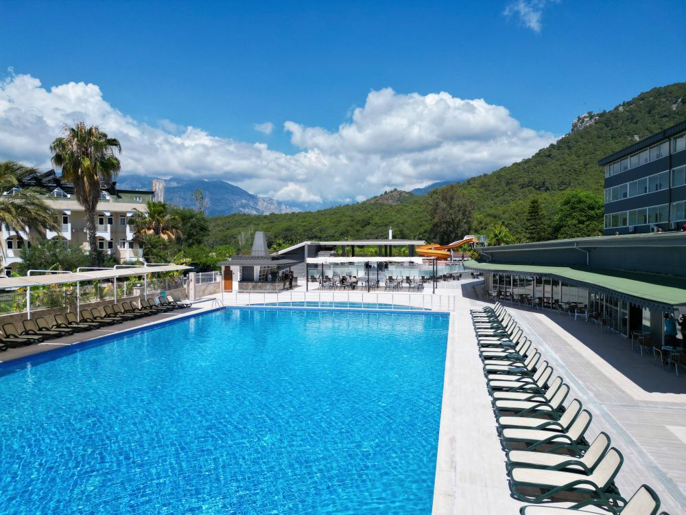 Jura Hotels Kemer Resort 4*