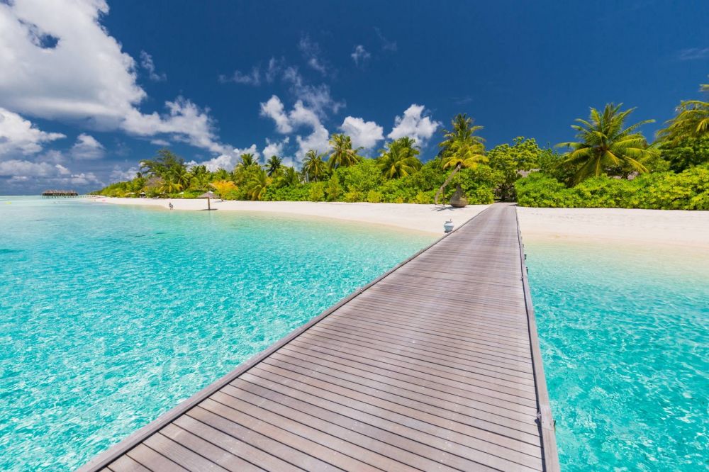 LUX* South Ari Atoll 5*