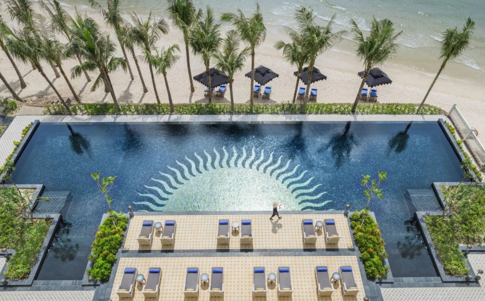 JW Marriott Phu Quoc Emerald Bay Resort & Spa 5*