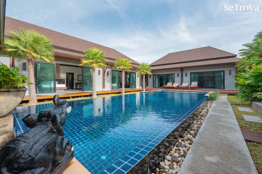 Setrova Nai Harn Grand Pool Villa 