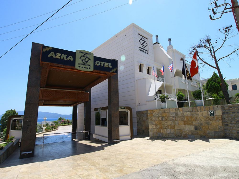 Azka Hotel 5*