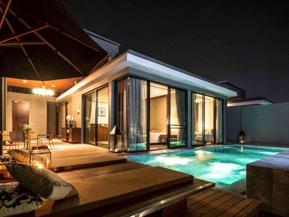 V Villas Hua Hin 5*