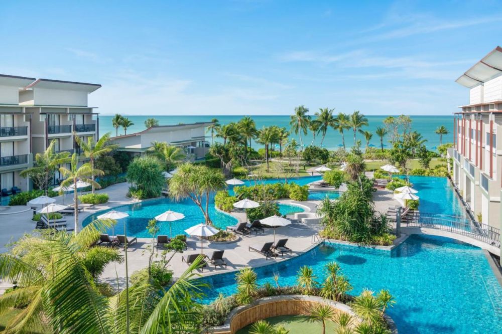 Le Meridien Khao Lak Beach 5*