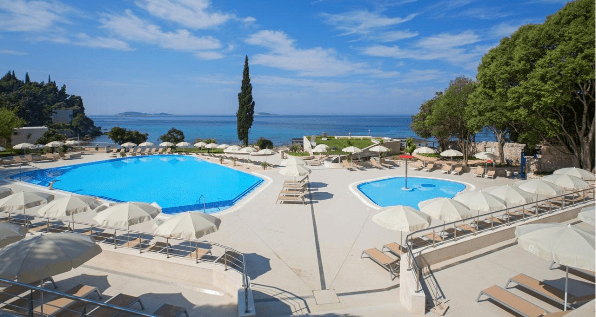 Hotel Mlini 4*