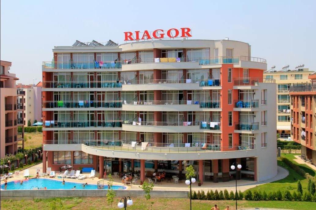 Riagor 4*