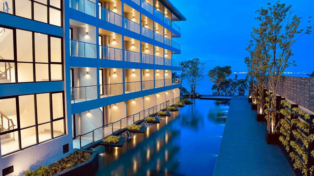 Golden Tulip Pattaya Beach Resort 5*