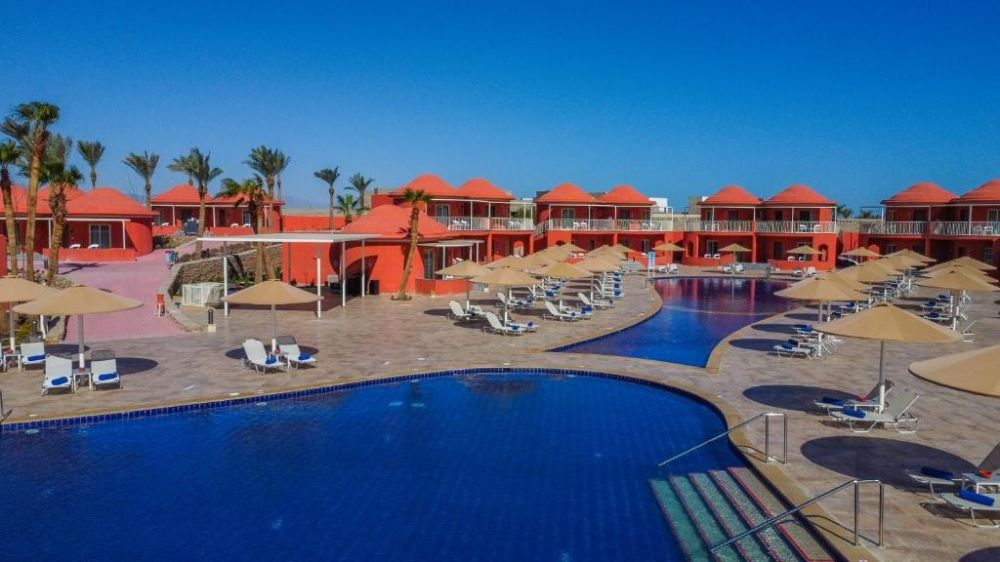 Albatros Laguna Club Resort 4*