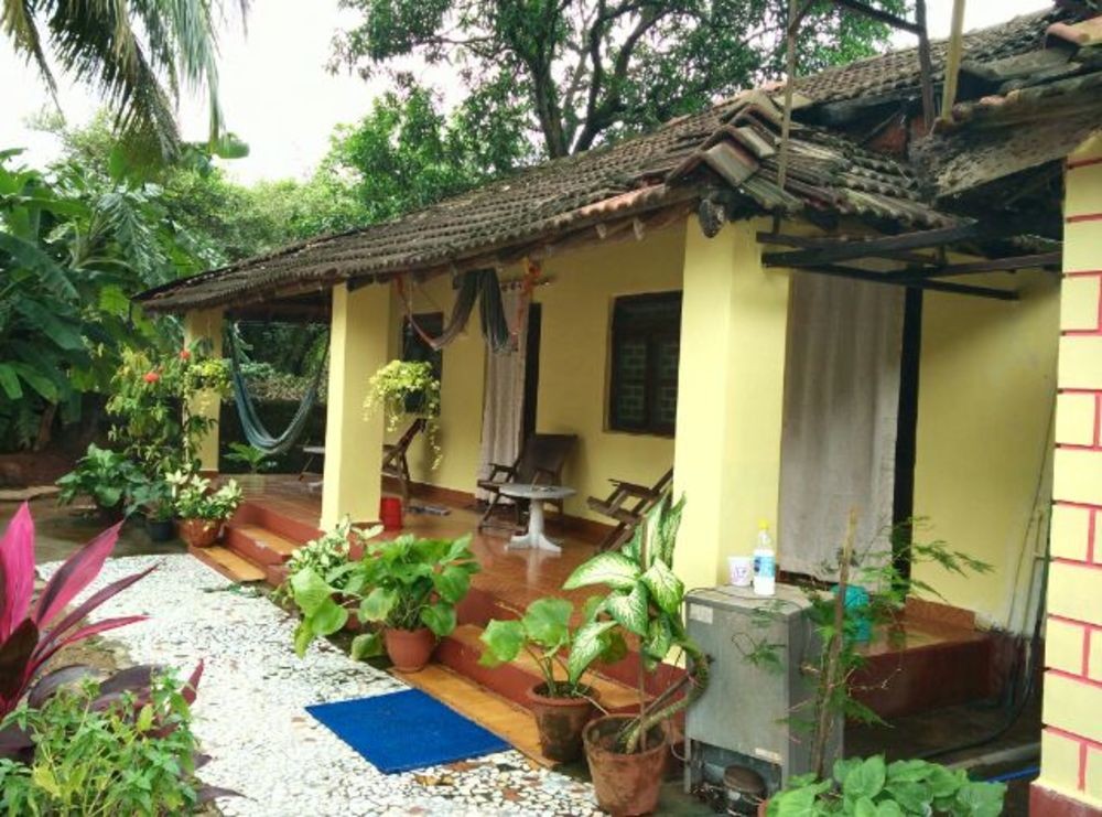 Paradise Guest House 1*