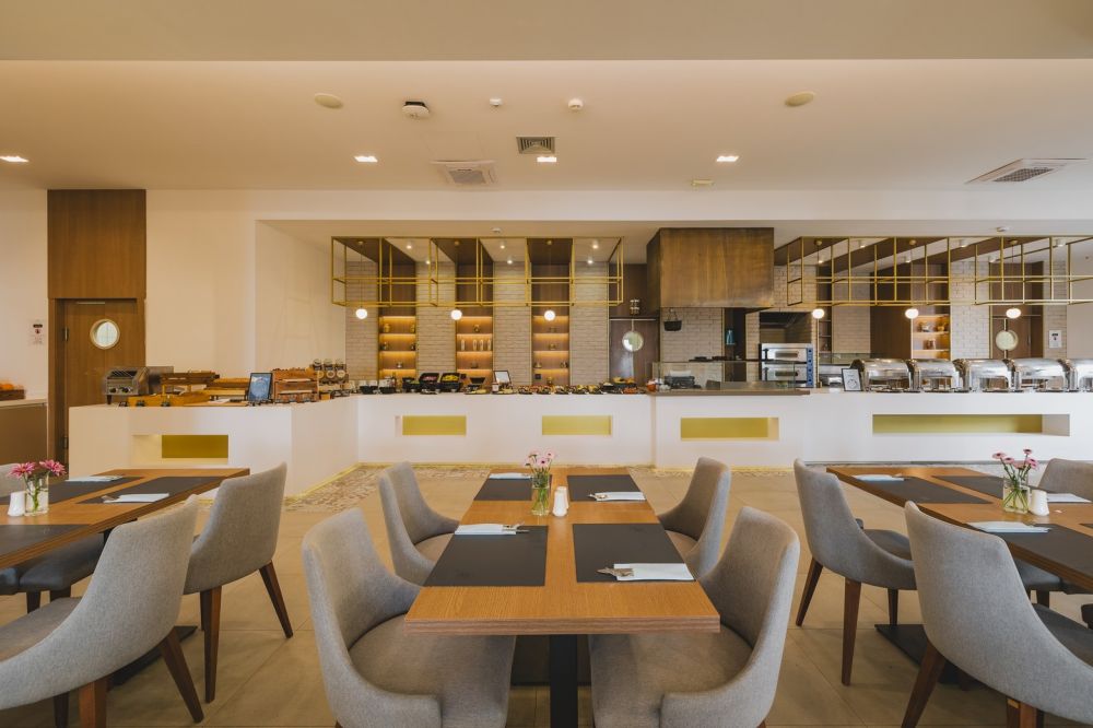 Radisson Resort Wind Rose 4*