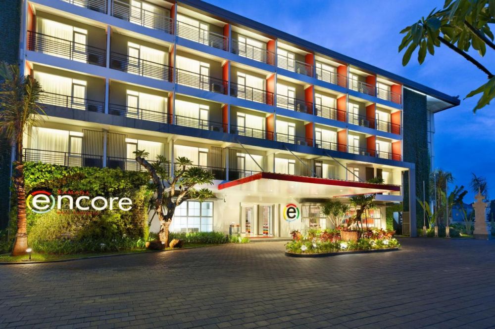 Ramada Encore Bali Seminyak 4*