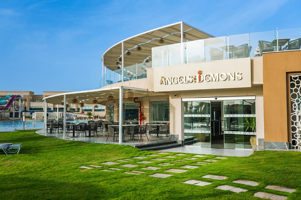 The V Luxury Resort 5*