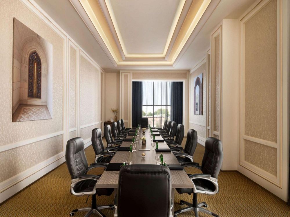 Mercure Muscat 4*