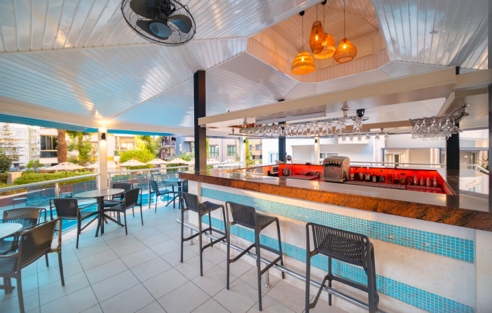 Villa Sun Flower Aparts & Suites 4*