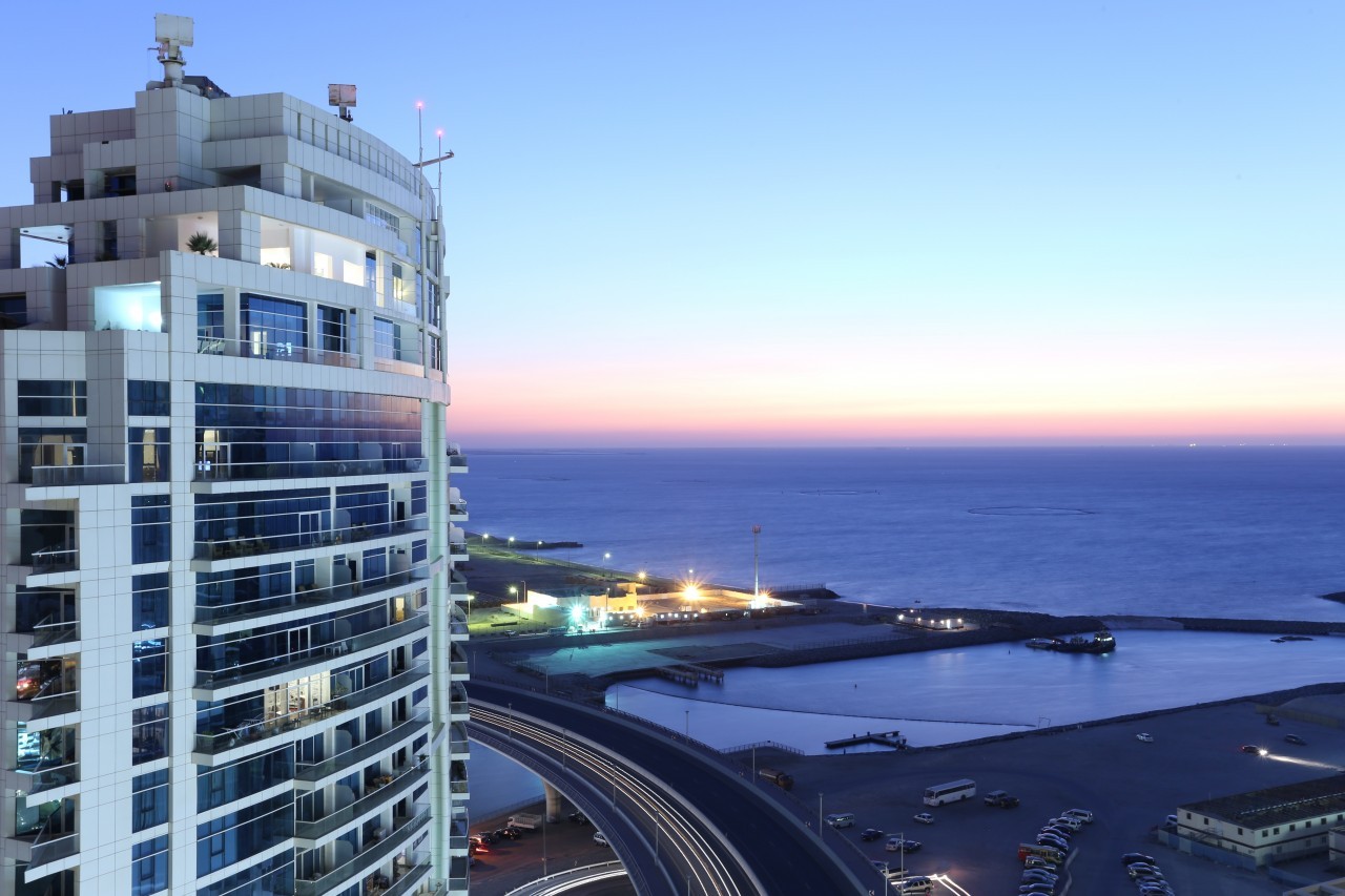 Ramada Hotel & Suites By Wyndham Jbr (ex. Hawthorn Suites) 4*