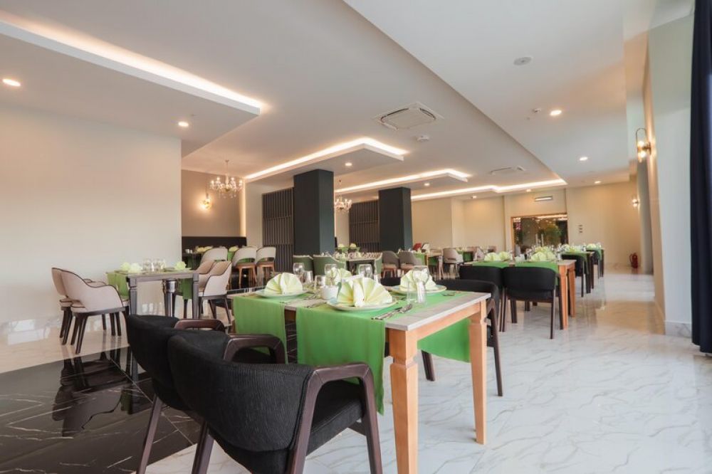 Dream Water World 5*