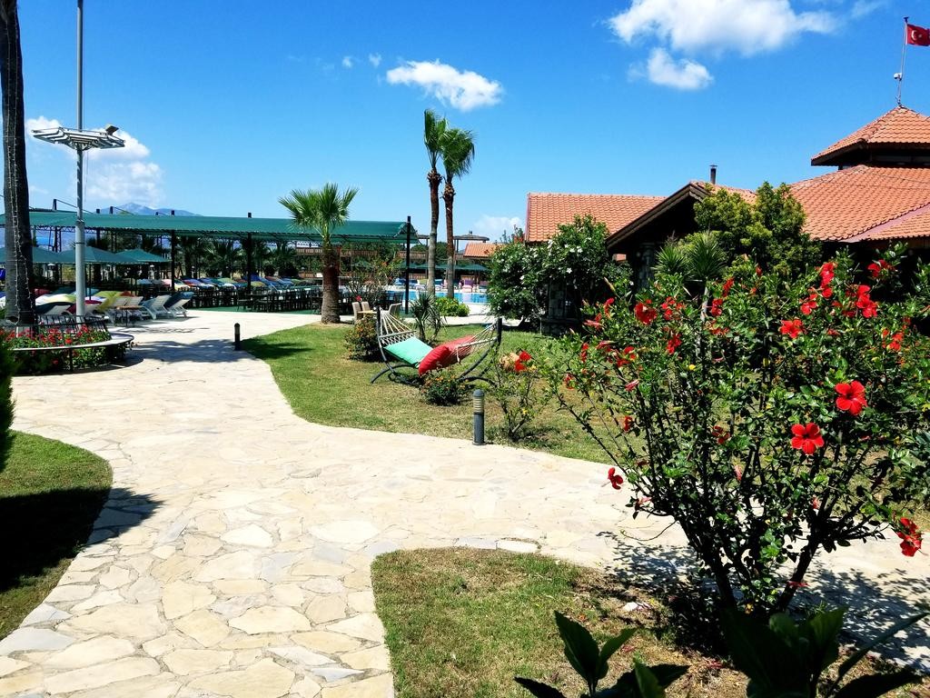 Adaburnu Golmar Hotel 4*