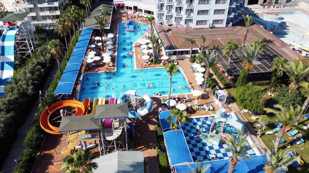 Caretta Beach Hotel 4*