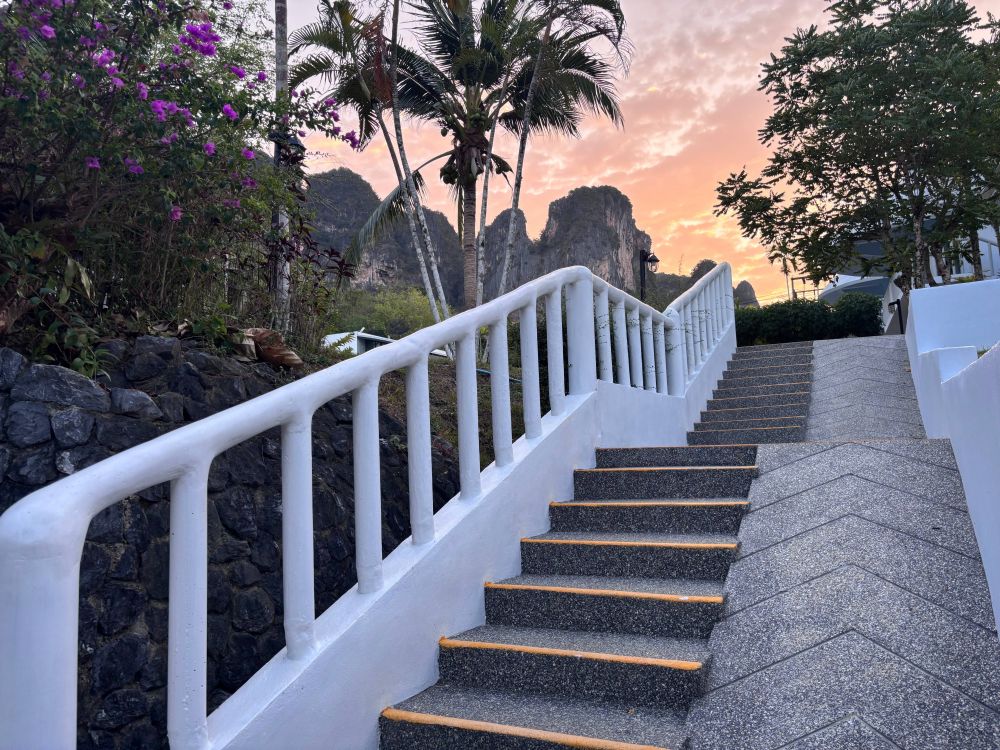 Arawan Beach Resort Krabi 4*