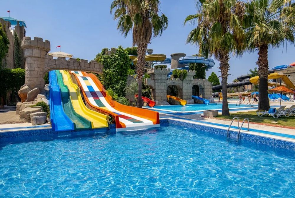 Risus Beach Resort Hotel 5*