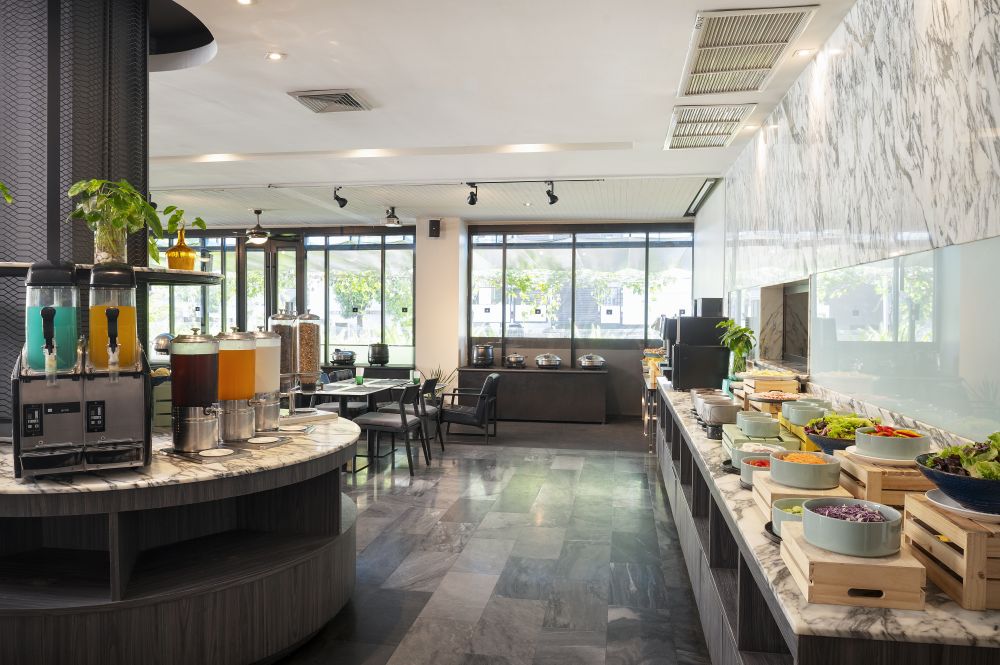 Cross Vibe Bangkok Sukhumvit Hotel 4*